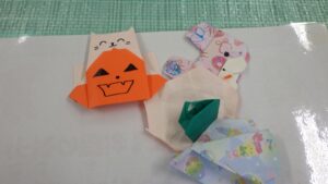 おりがみであそぼう